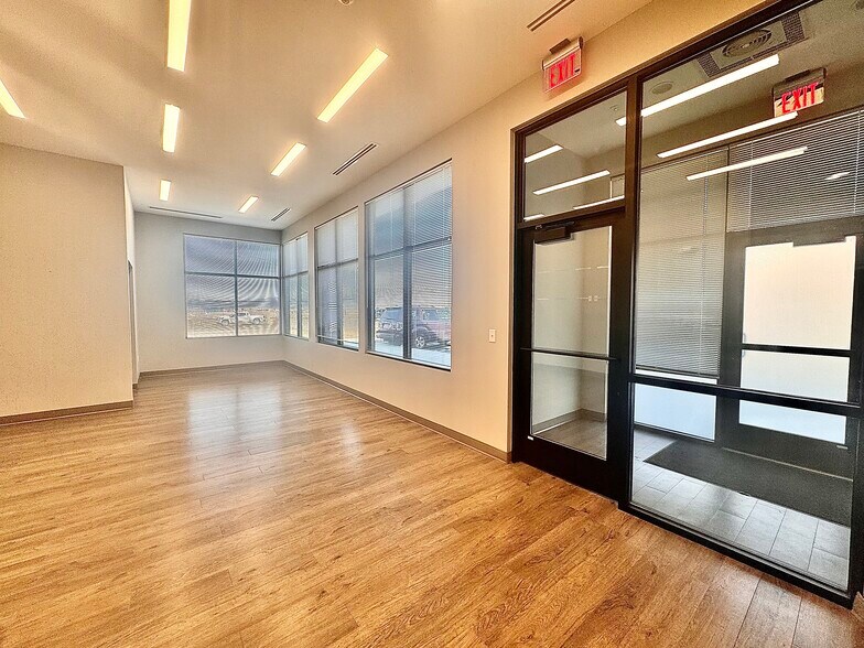 More Photos Of 497 W 14600 S, Bluffdale Medical For Sale