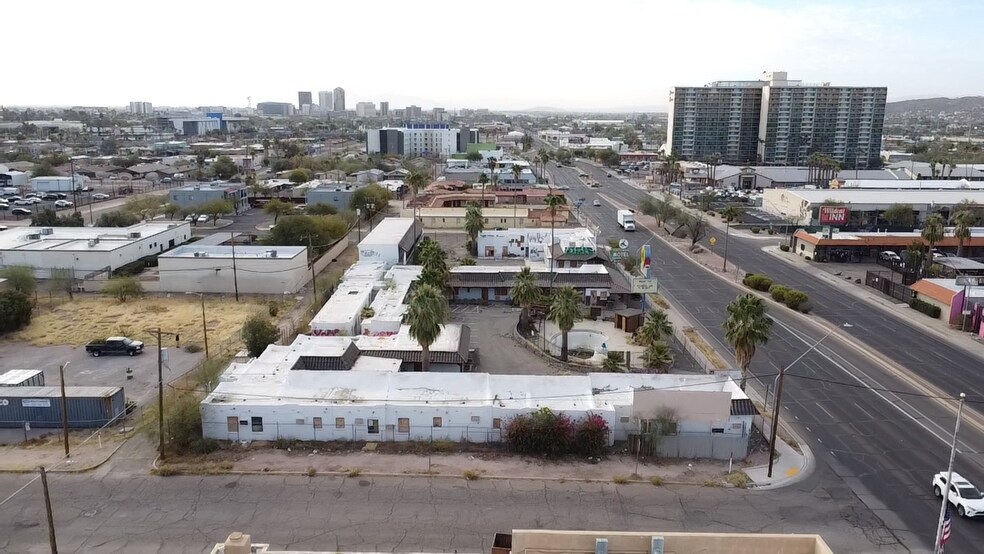 More Photos Of 1742 N Oracle Rd, Tucson Apartments For Sale
