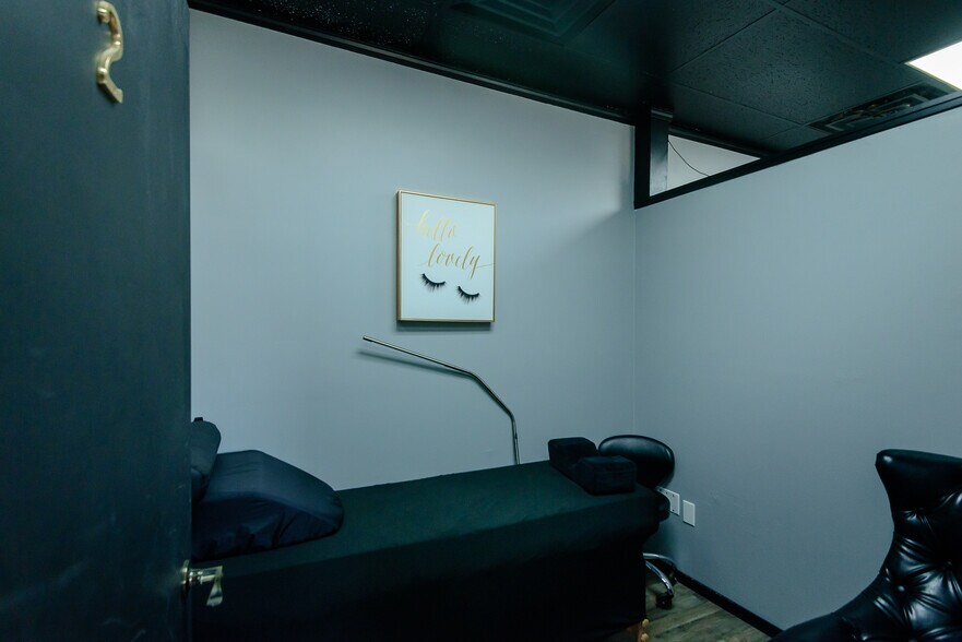 More Photos Of 573 E Huron River Dr, Belleville Freestanding For Sale