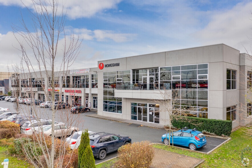 More Photos Of 8291 92nd St, Delta Light Distribution For Lease