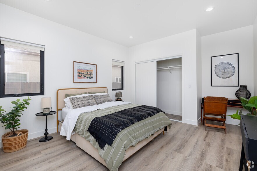 More Photos Of 8929 Hubbard St, Culver City Apartments For Sale