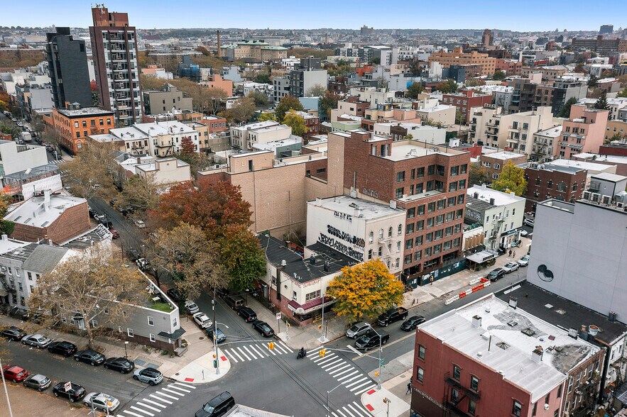 More Photos Of 452-454 Graham Ave, Brooklyn General Retail For Sale