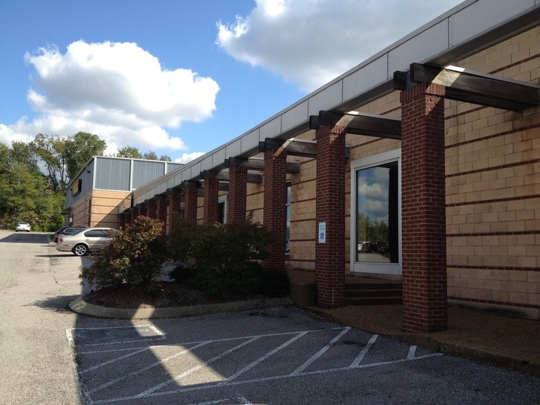 More Photos Of 5714 Edmondson Pike, Nashville Freestanding For Sale