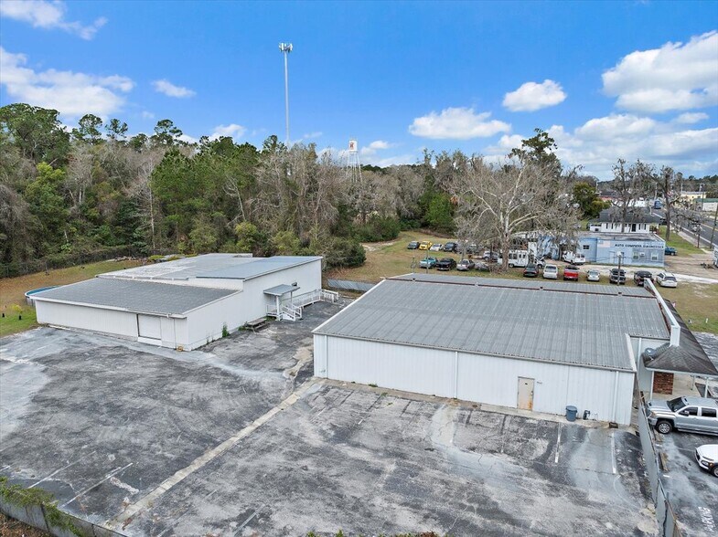 More Photos Of 551625 Us-1, Hilliard Freestanding For Sale