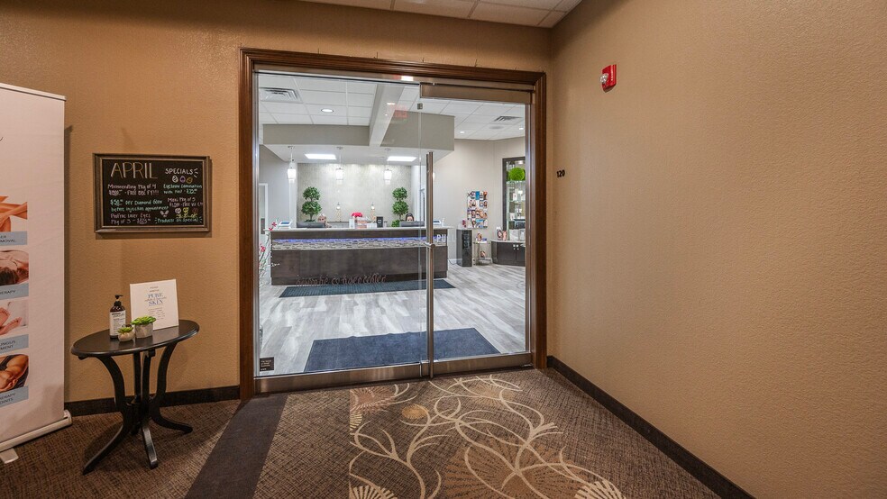 More Photos Of 100 W Broadway Ave, Bismarck Medical For Sale