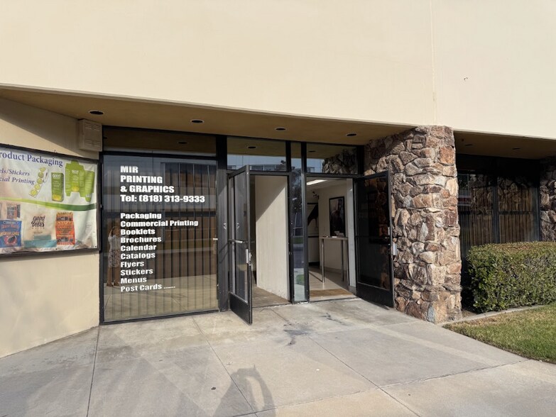 More Photos Of 21333 Deering Ct, Canoga Park Distribution For Sale