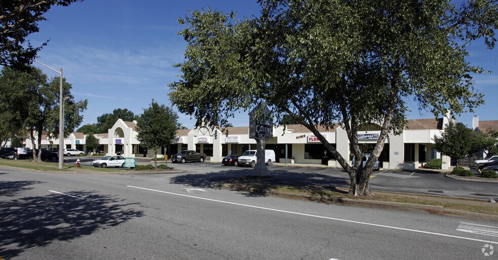 More Photos Of 4668 Pembroke Blvd, Virginia Beach Storefront For Lease