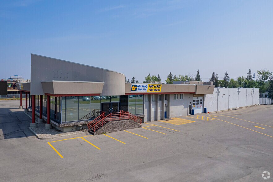 More Photos Of 7330 Macleod Trl SE, Calgary Auto Dealership For Lease