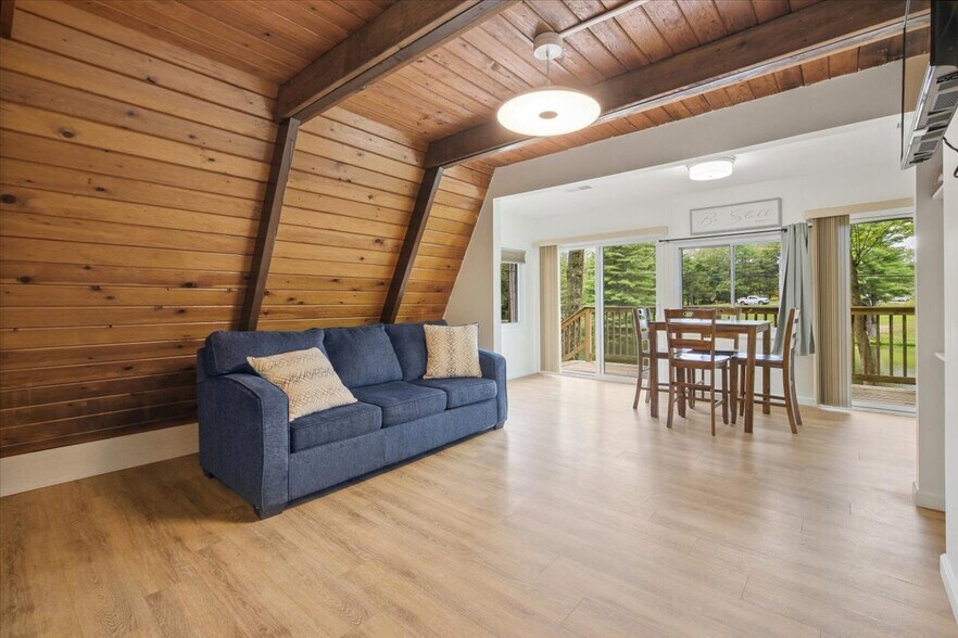 More Photos Of 64 White Dr, Milan Specialty For Sale