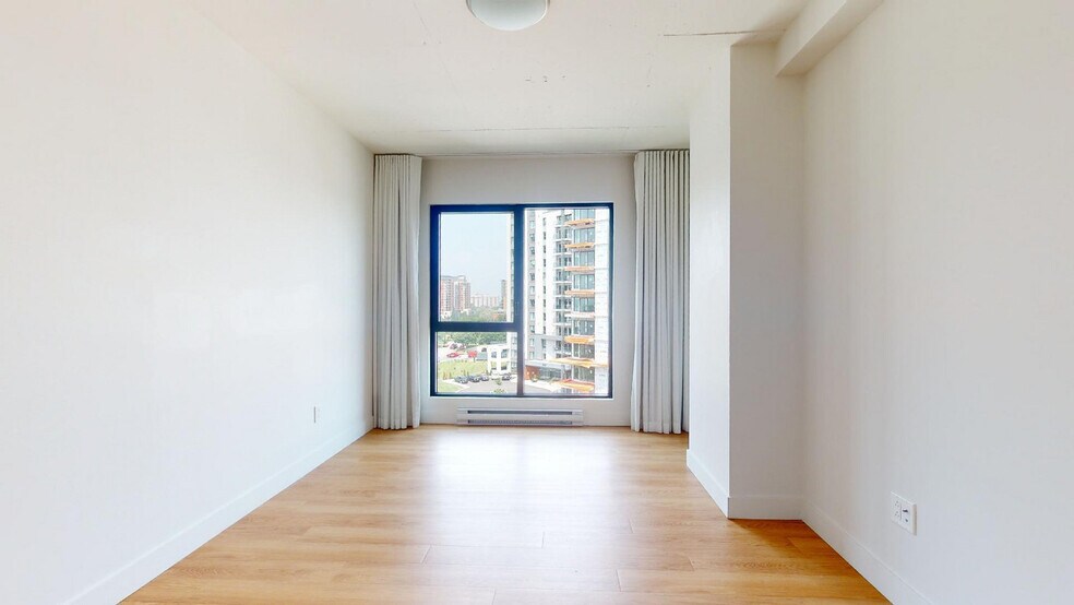 More Photos Of 8405 Pl Saint-Charles, Brossard Apartments For Lease