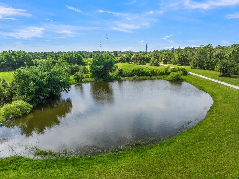 More Photos Of 1520 S River Rd, Englewood Land For Sale