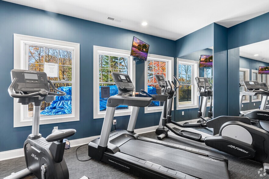 More Photos Of 9 Covered Bridge Rd, Newtown Apartments For Sale