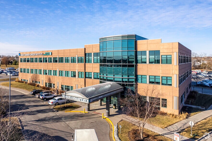 More Photos Of 12140 Nall Ave, Overland Park Medical For Lease