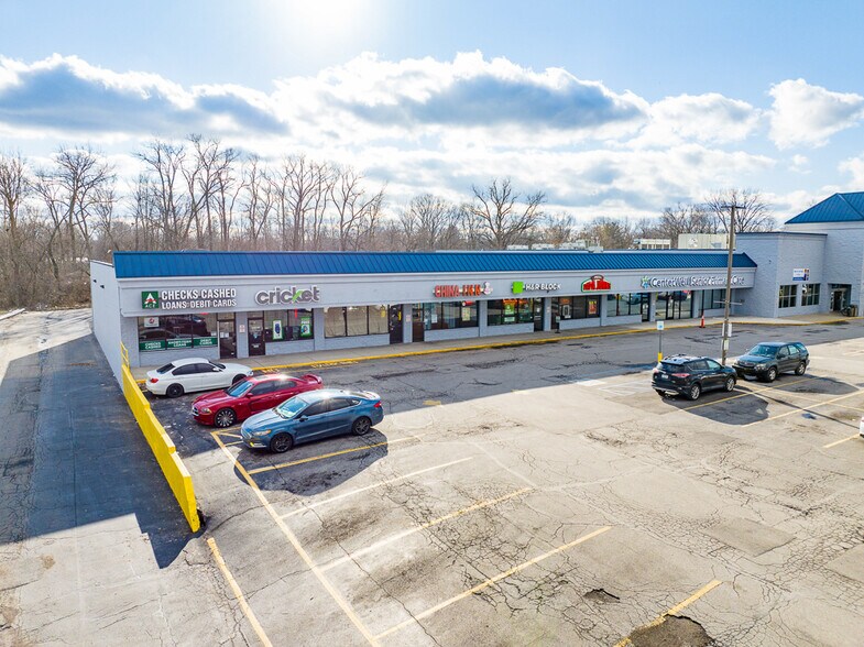 More Photos Of 5173 W Washington St, Indianapolis Freestanding For Sale