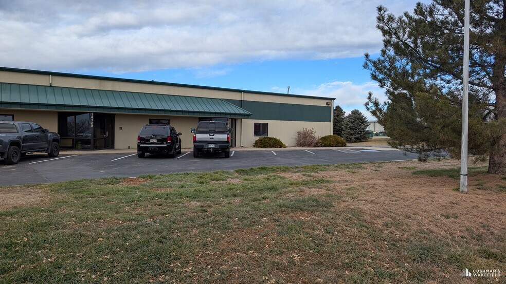 More Photos Of 14125-14133 Mead St, Longmont Flex For Lease