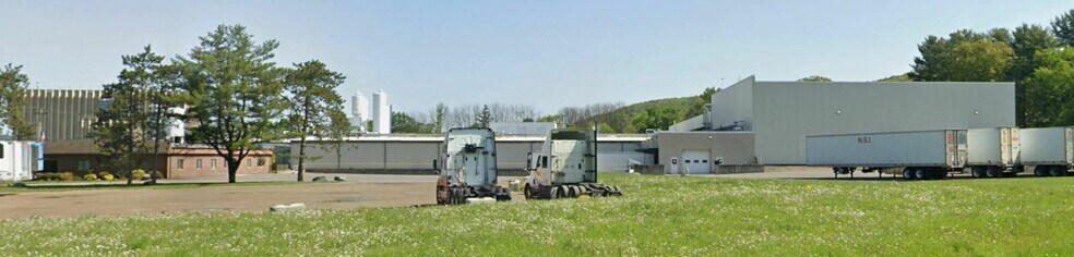 More Photos Of 4520 County Road 6, Cuba Industrial For Lease