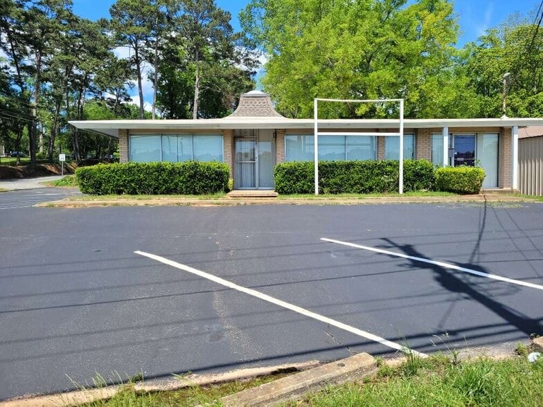 Primary Photo Of 3701 Atlanta Hwy, Montgomery Office For Sale