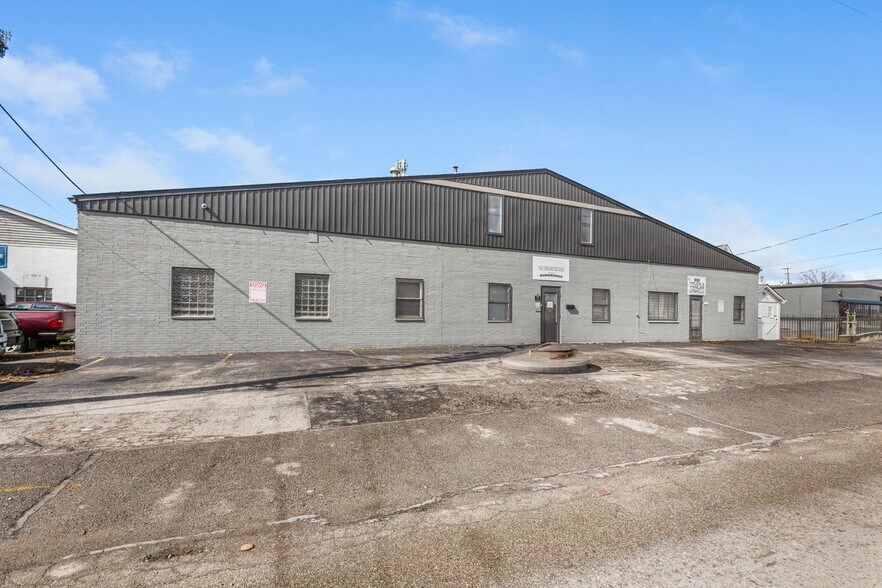 Primary Photo Of 437 Holtzman Ave, Columbus Warehouse For Sale