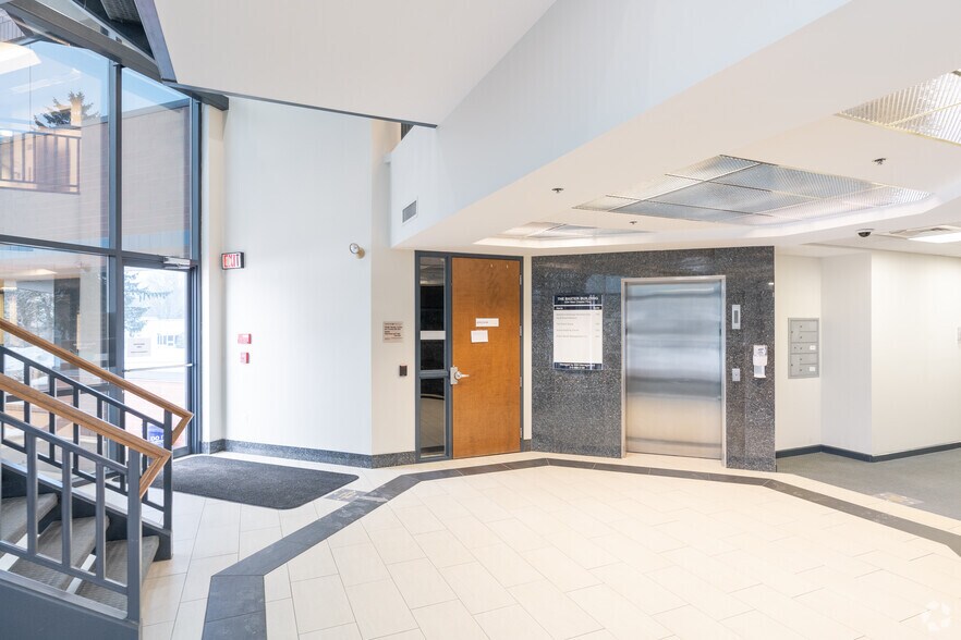 More Photos Of 1234 West Chester Pike, West Chester Office For Lease