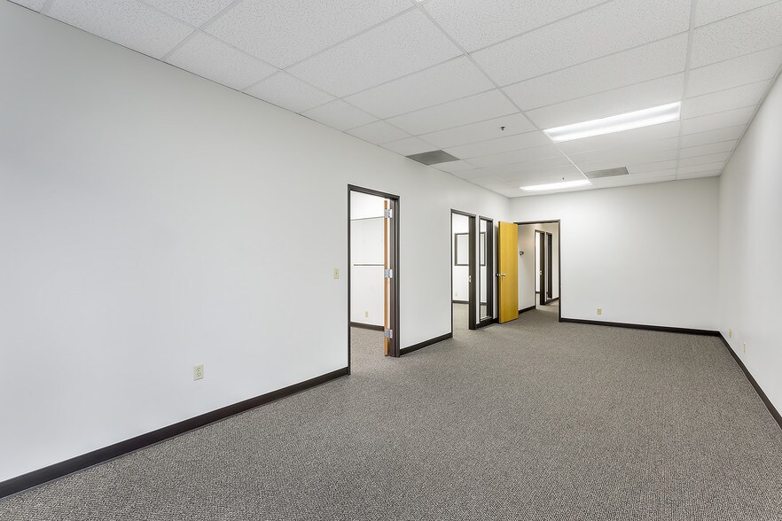 More Photos Of 27350 SW 95th Ave, Wilsonville Unknown For Lease