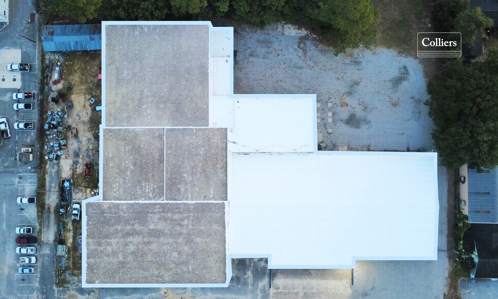 More Photos Of 1317 E Main St, Dillon Warehouse For Lease