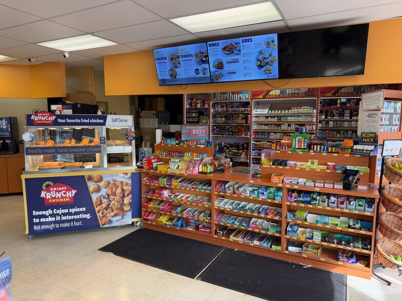 More Photos Of 2141 Crystal Grove Dr, Lakeland Convenience Store For Sale