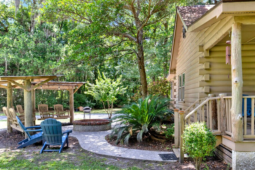 More Photos Of 15752 US Highway 17, Townsend Land For Sale