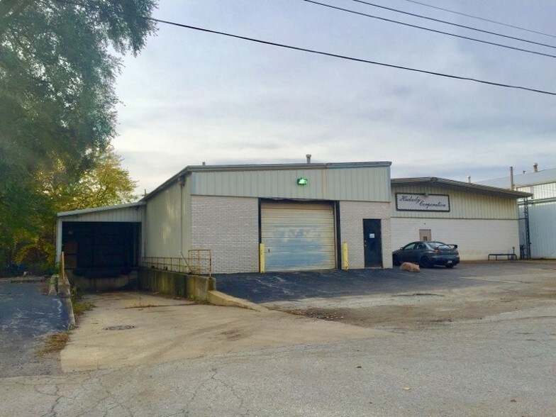 More Photos Of 412 Matteson St, Dyer Warehouse For Lease