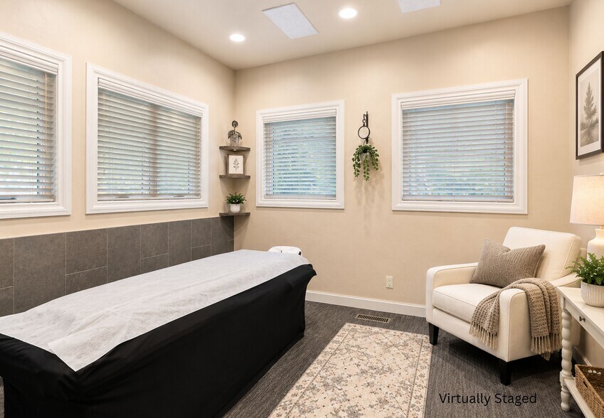 More Photos Of 65 Commons Way, Kalispell Office For Sale