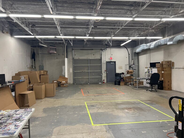 More Photos Of 10205 E 61st St, Tulsa Unknown For Lease