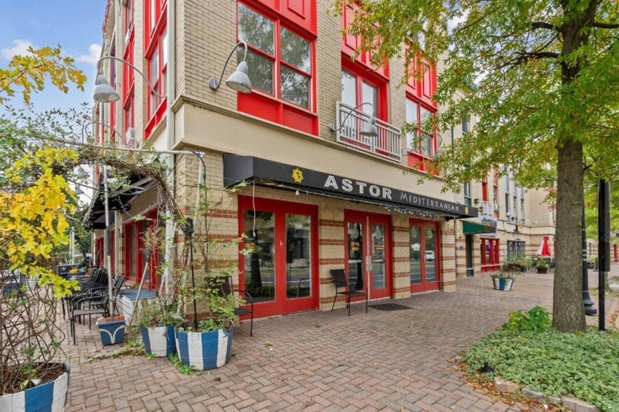 More Photos Of 2300 N Pershing Dr, Arlington Medical For Sale