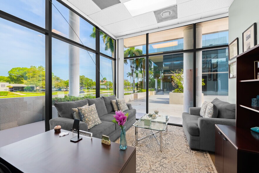 More Photos Of 4800 N Federal Hwy, Boca Raton Medical For Sale