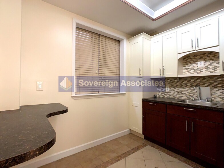 More Photos Of 990 Gerard Ave, Bronx Apartments For Lease