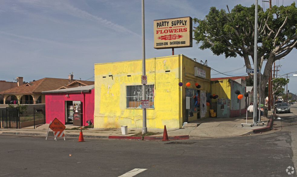 Primary Photo Of 1120-1130 1/2 Cypress Ave, Los Angeles Storefront For Sale