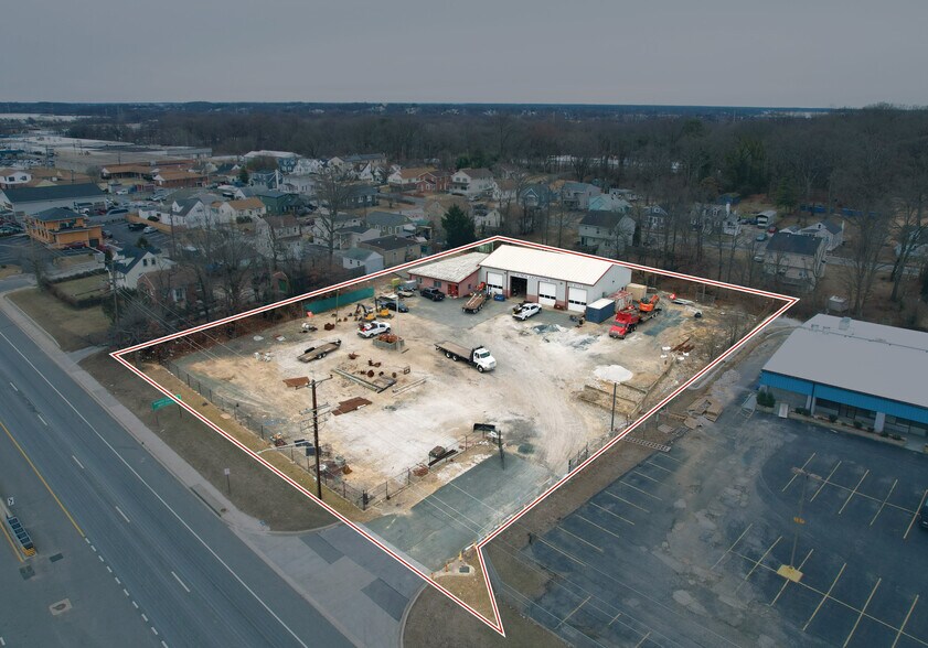More Photos Of 8113 Pulaski Hwy, Rosedale Service For Lease