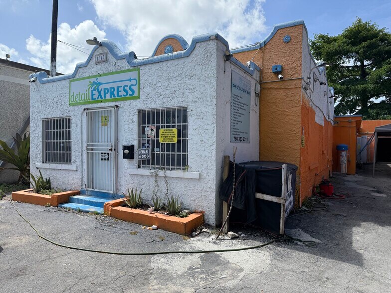 More Photos Of 1341 NW 20th St, Miami Freestanding For Sale