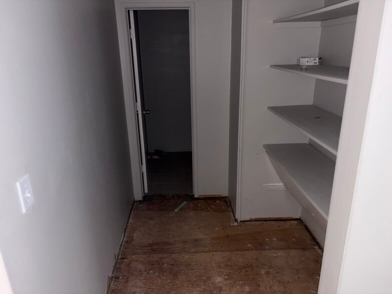 More Photos Of 416 Perrin St, Ypsilanti Apartments For Sale