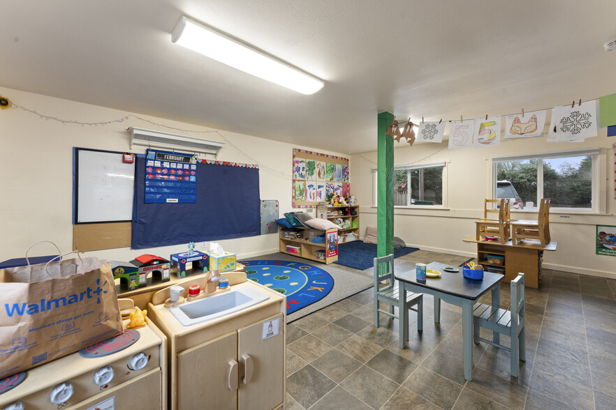 More Photos Of 2125 Coburg Rd, Eugene Healthcare For Sale