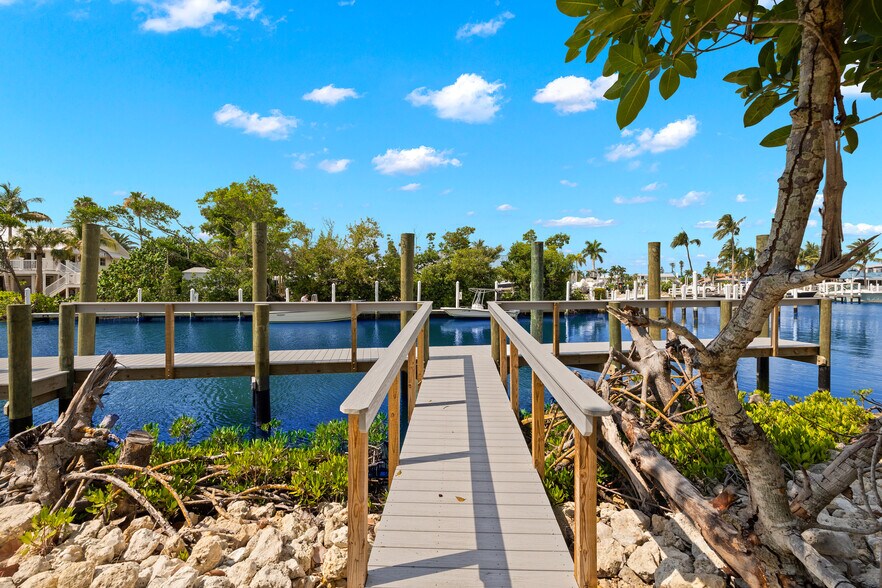 More Photos Of , Sanibel Land For Sale