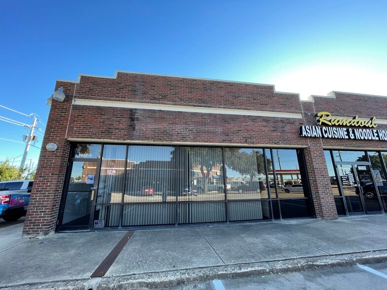 More Photos Of 8600-8602 State Highway 66, Rowlett Unknown For Sale