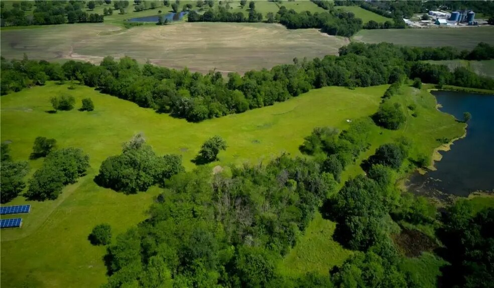 Primary Photo Of SW Davis Rd, Maysville Land For Sale