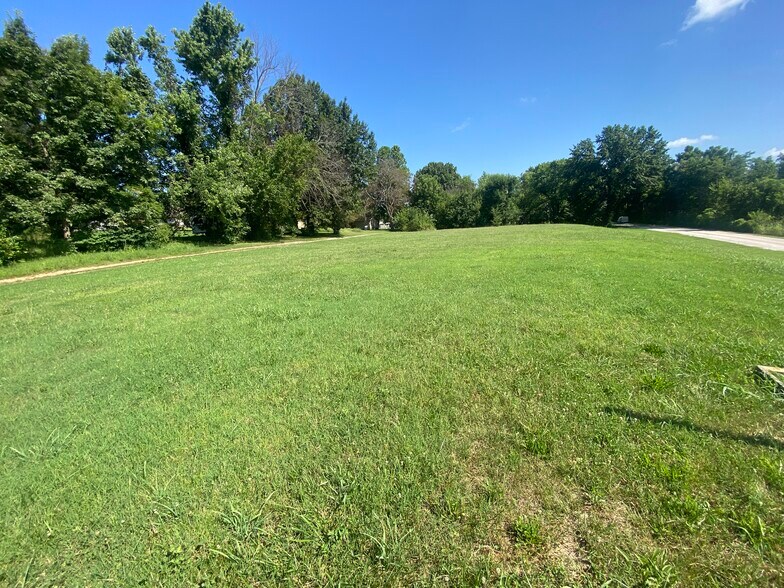 More Photos Of 310 Gulf Street, Walnut Grove Land For Sale