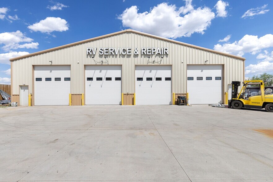 Primary Photo Of 17164 I 25 Frontage Rd, Platteville Flex For Lease
