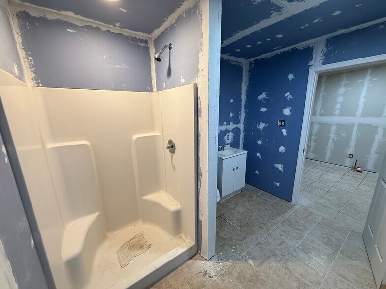 More Photos Of 121 Old Spell rd, Saint George Flex For Sale