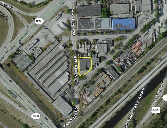More Photos Of 16909 NW 4th Ave, Miami Manufacturing For Lease