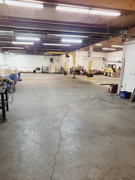 More Photos Of 5049 S 2700 W, Roy Warehouse For Lease