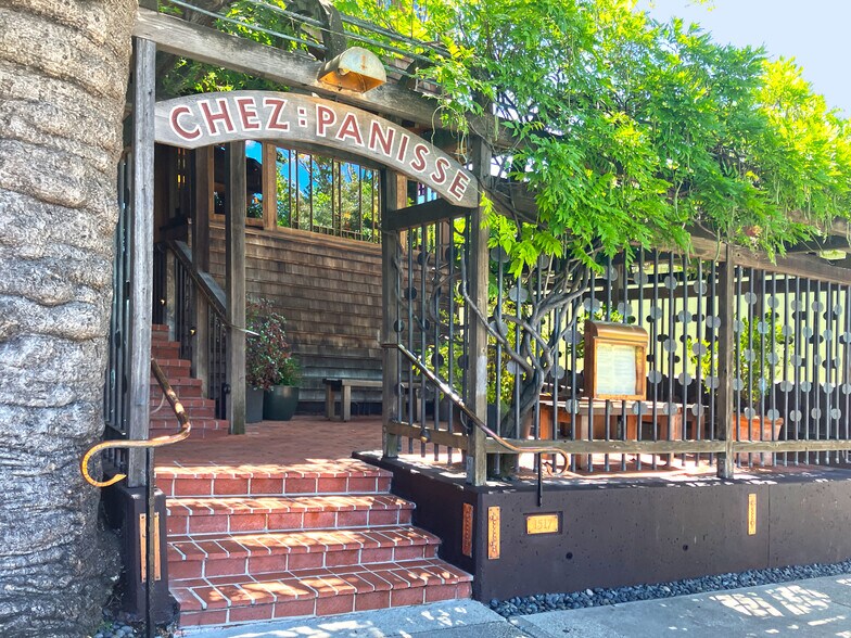 More Photos Of 1495 Shattuck Ave, Berkeley Storefront For Lease