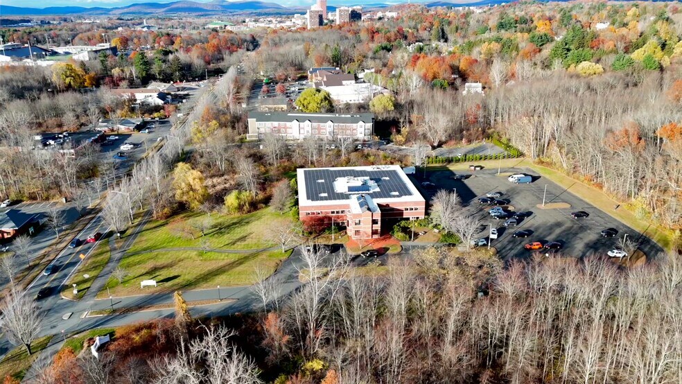 Primary Photo Of 100 University Dr, Amherst Medical For Lease