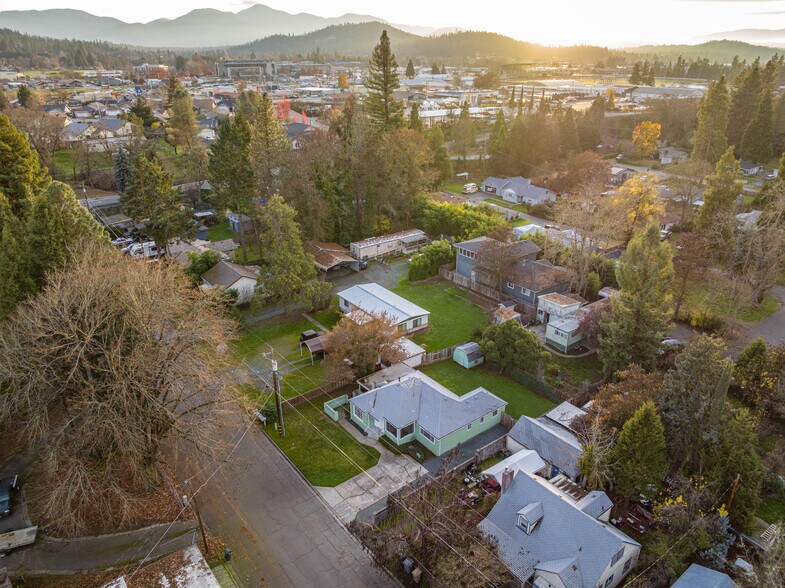 More Photos Of 1260 Plummer Ave, Grants Pass Land For Sale