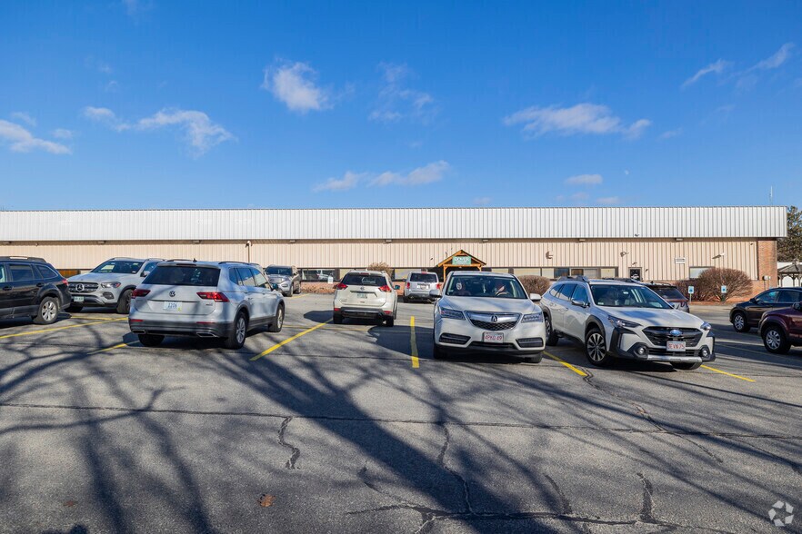 More Photos Of 525 Great Rd, Littleton Warehouse For Sale
